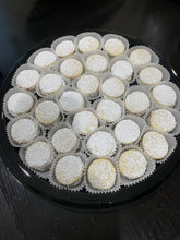 Load image into Gallery viewer, Alfajores party size (30 units) delivery only weston and sunrise , florida (please see details below before place an order)