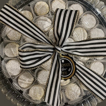 Load image into Gallery viewer, Alfajores party size (30 units) delivery only weston and sunrise , florida (please see details below before place an order)